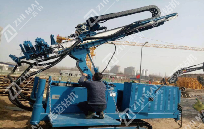 為什么頂級錨桿鉆機都用雙泵系統？
